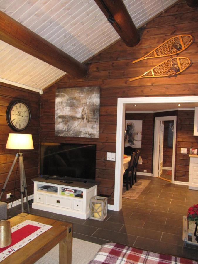 Malangen Lodge Mestervik Esterno foto