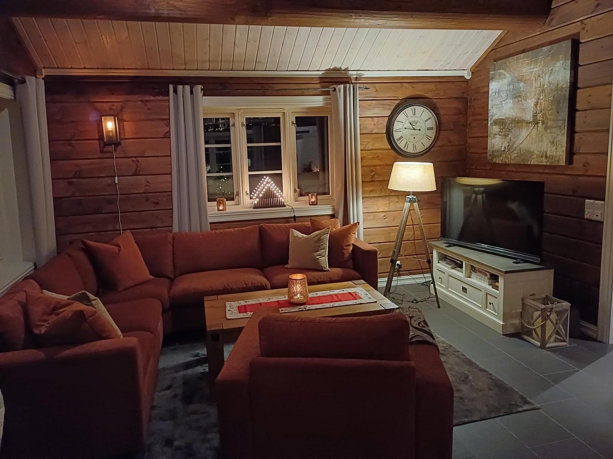 Malangen Lodge Mestervik Esterno foto