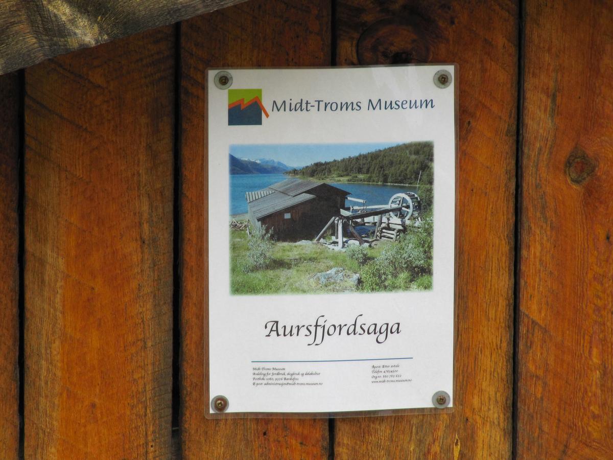 Malangen Lodge Mestervik Esterno foto
